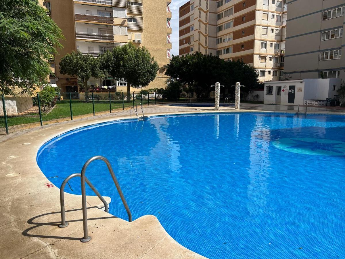 トレ・デル・マールPiso Con Piscina Primera Linea De Playaアパートメント エクステリア 写真